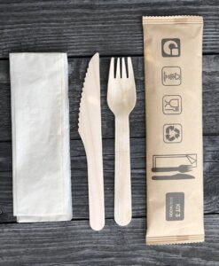 Kit couvert bois (couteau,fourchette,serviette)