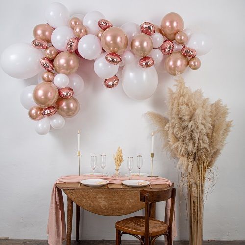Kit arche a ballons La Gipsy 70 ballons rose gold & blanc