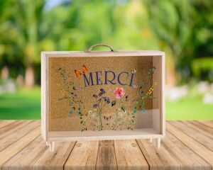 Tirelire fleurs "MERCI" 35 x 7,5H x 30,5cm