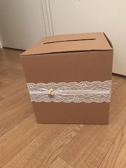 Tirelire kraft avec dentelle blanche