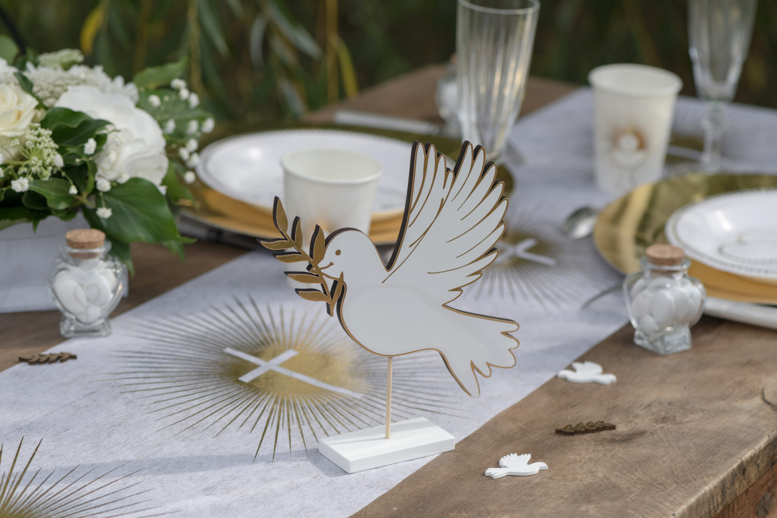 Décor centre de table colombe de 20x4x20.5 cm