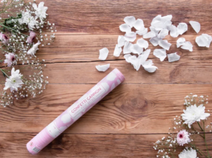 Canon à confettis pétales de rose blanc 40cm